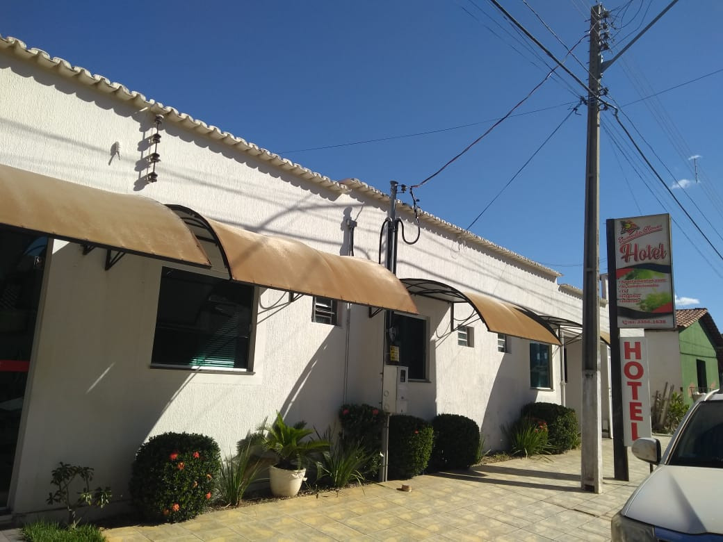 Enseada Clones Hotel 