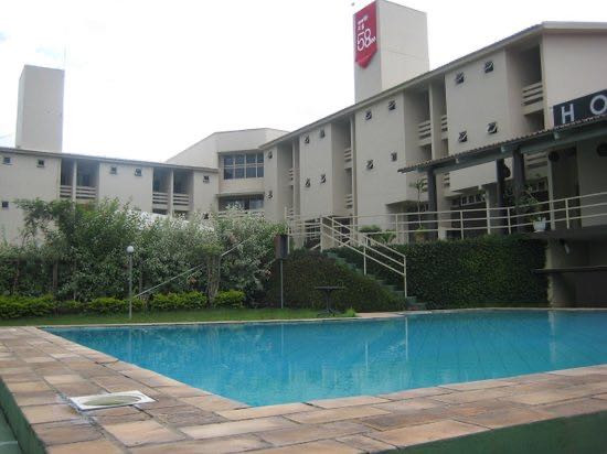 Serranos Park Hotel
