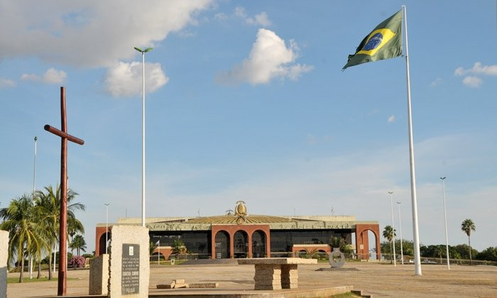Praça dos Girassóis 