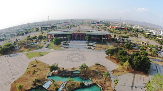 Praça dos Girassóis 