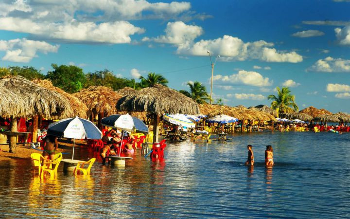Praia das Arnos