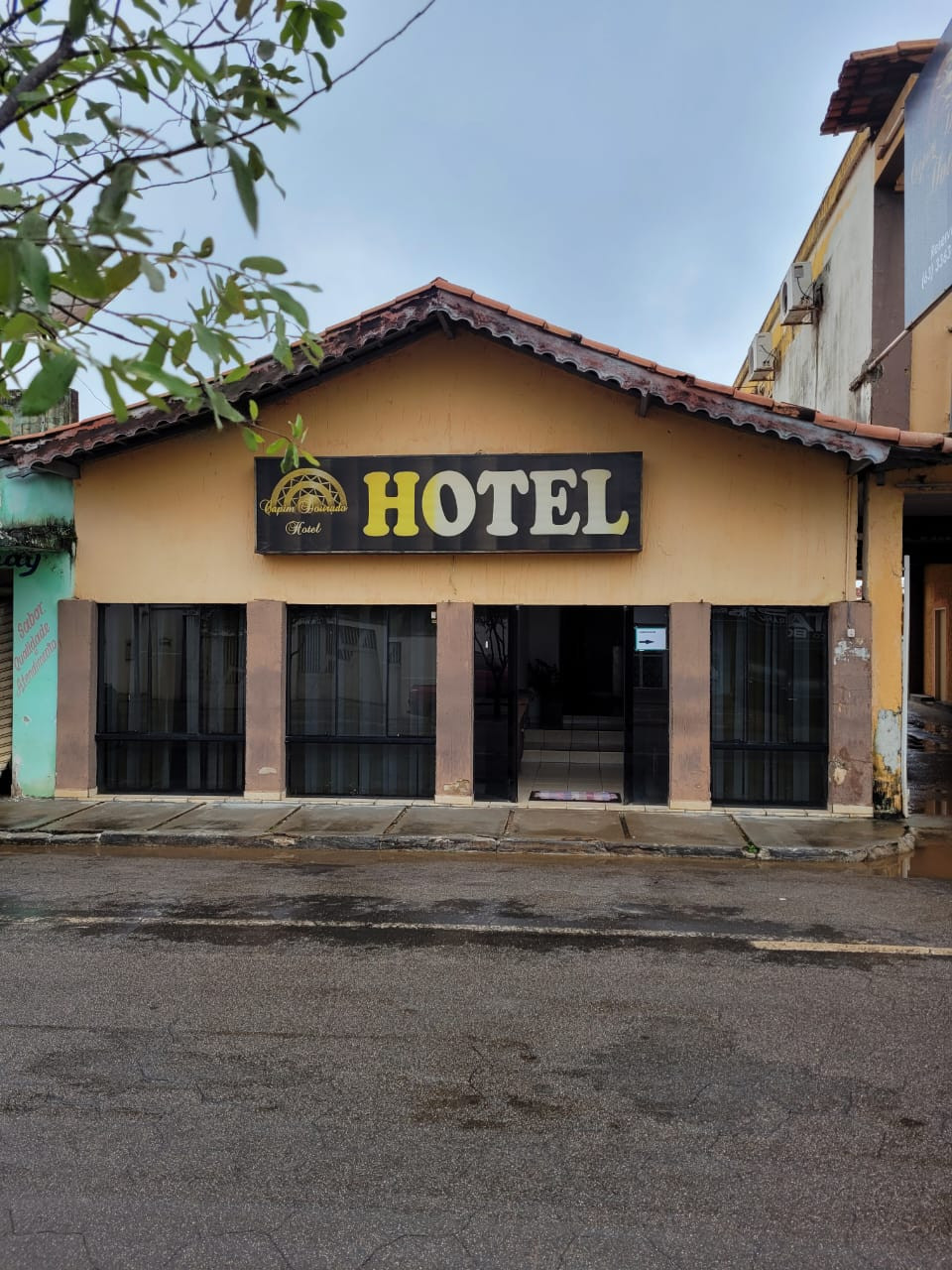Hotel Capim Dourado