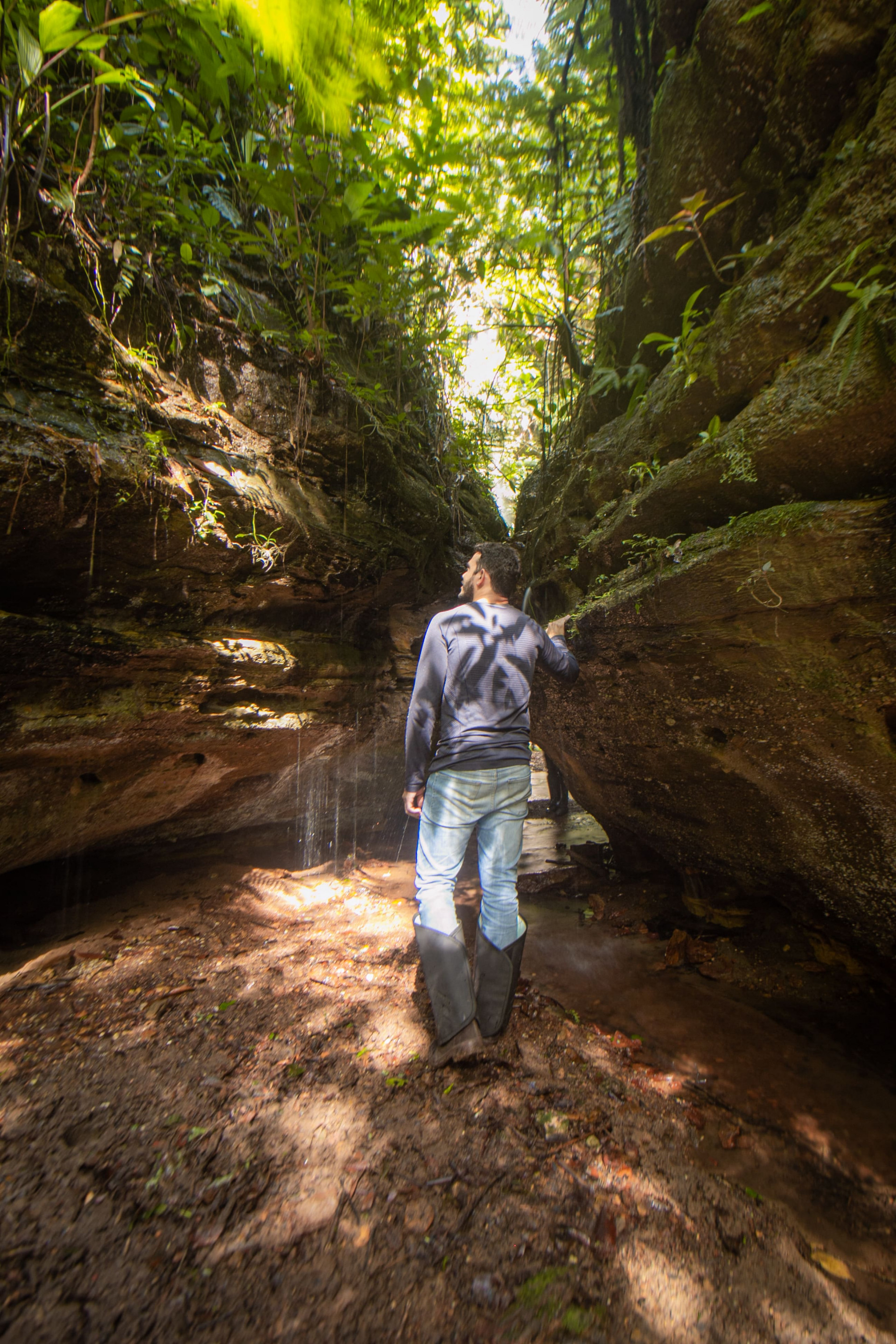 Recanto das Cachoeiras e C&acirc;nion M&iacute;stico 
