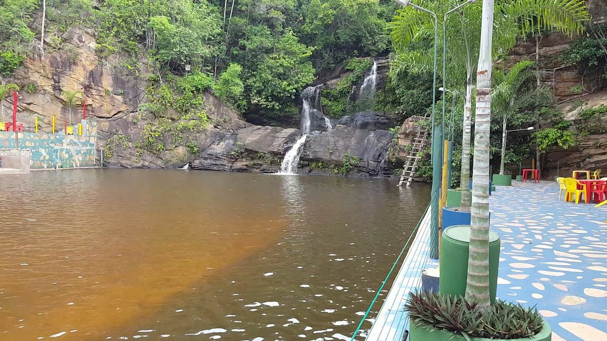 CACHOEIRINHA VEU DE NOIVA  