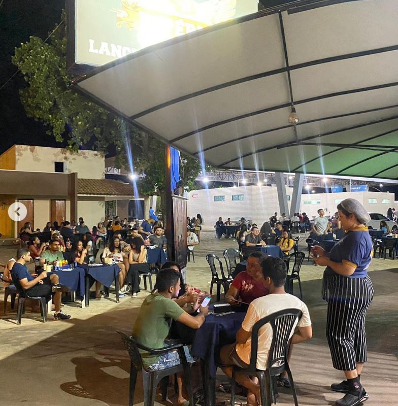 Imperio lanches e pesticaria 