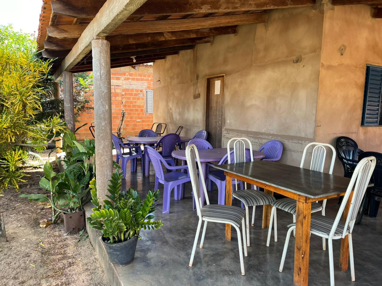 RESTAURANTE SERVE BEM