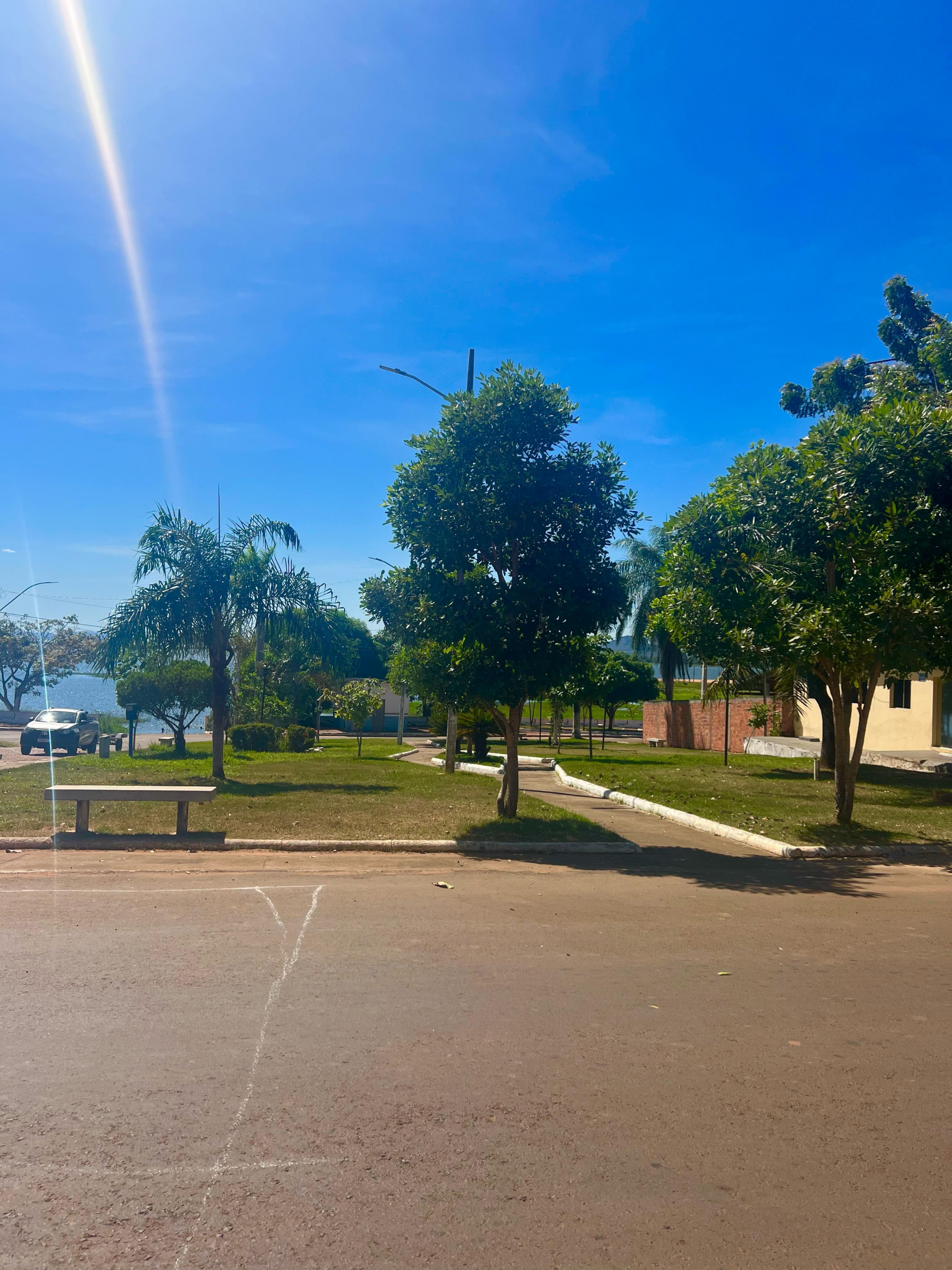 Praça João de Deus Mendes Rocha