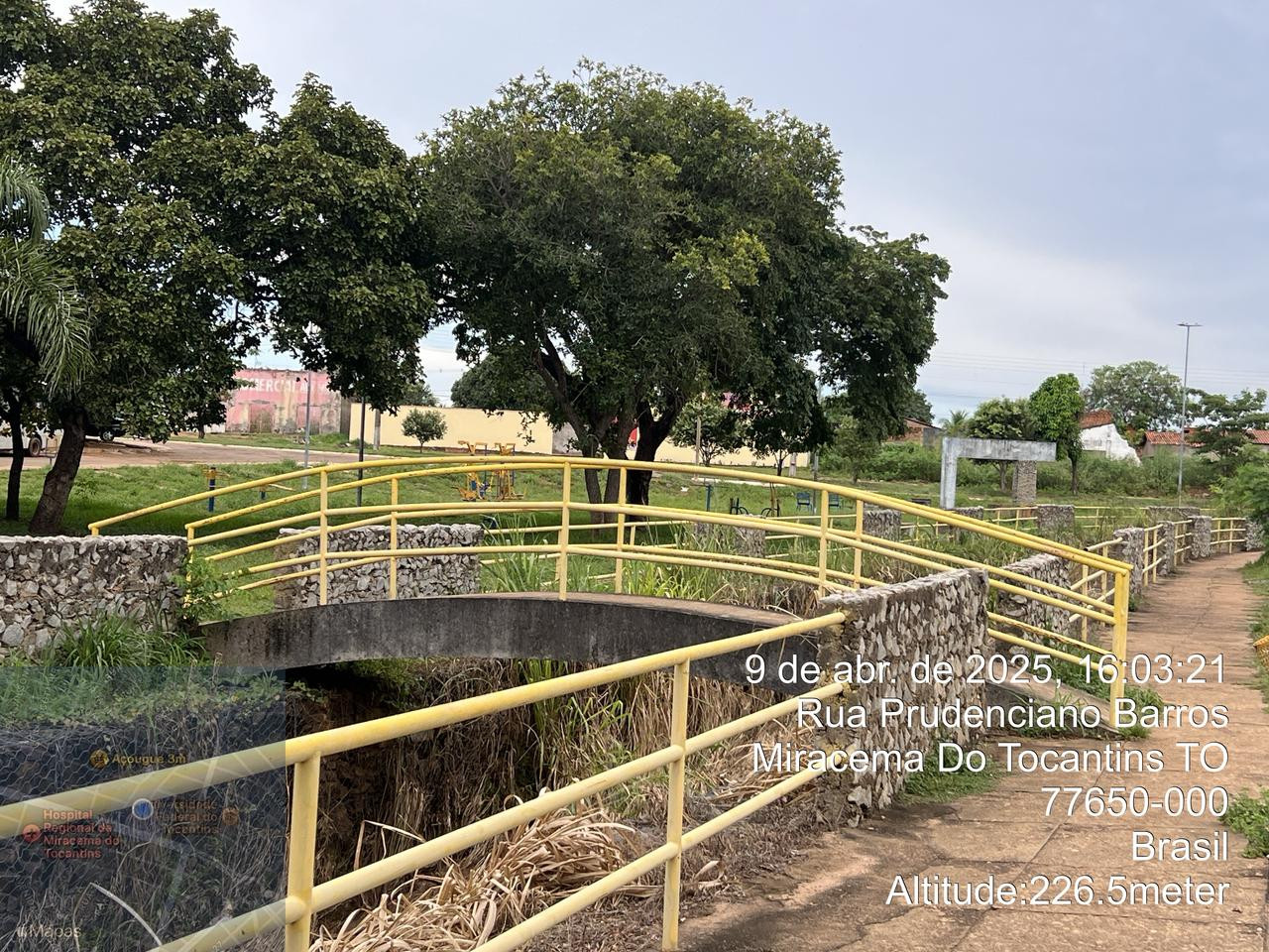 Praça Esportiva Adriano Milhomem