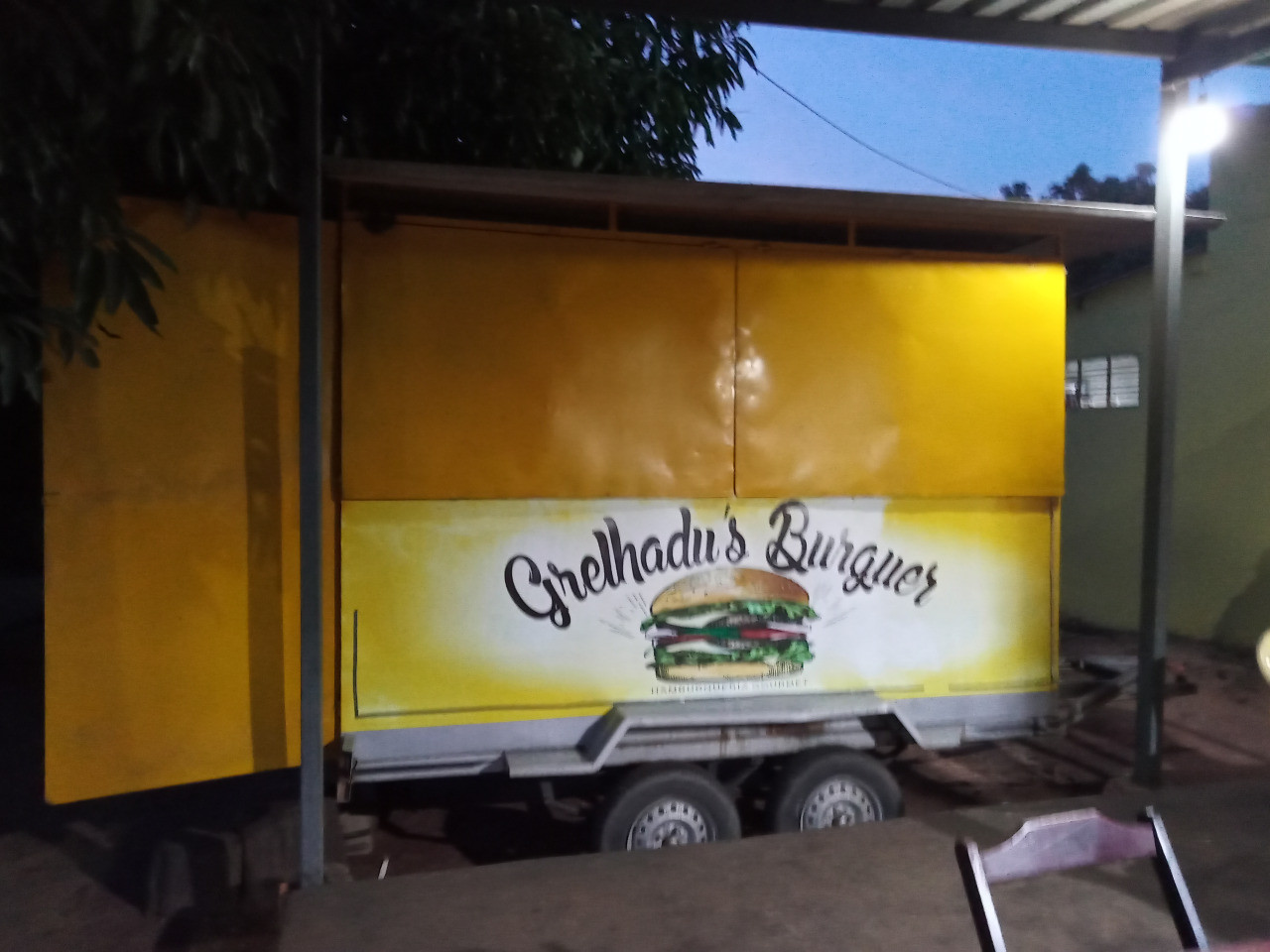 Jantinha + Você e Grelhadu's Burguer