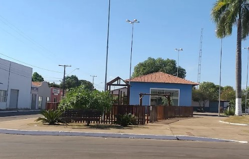 PRAÇA VALPERINO GOMES