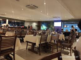 Tins Mania - Restaurante & Pizzaria